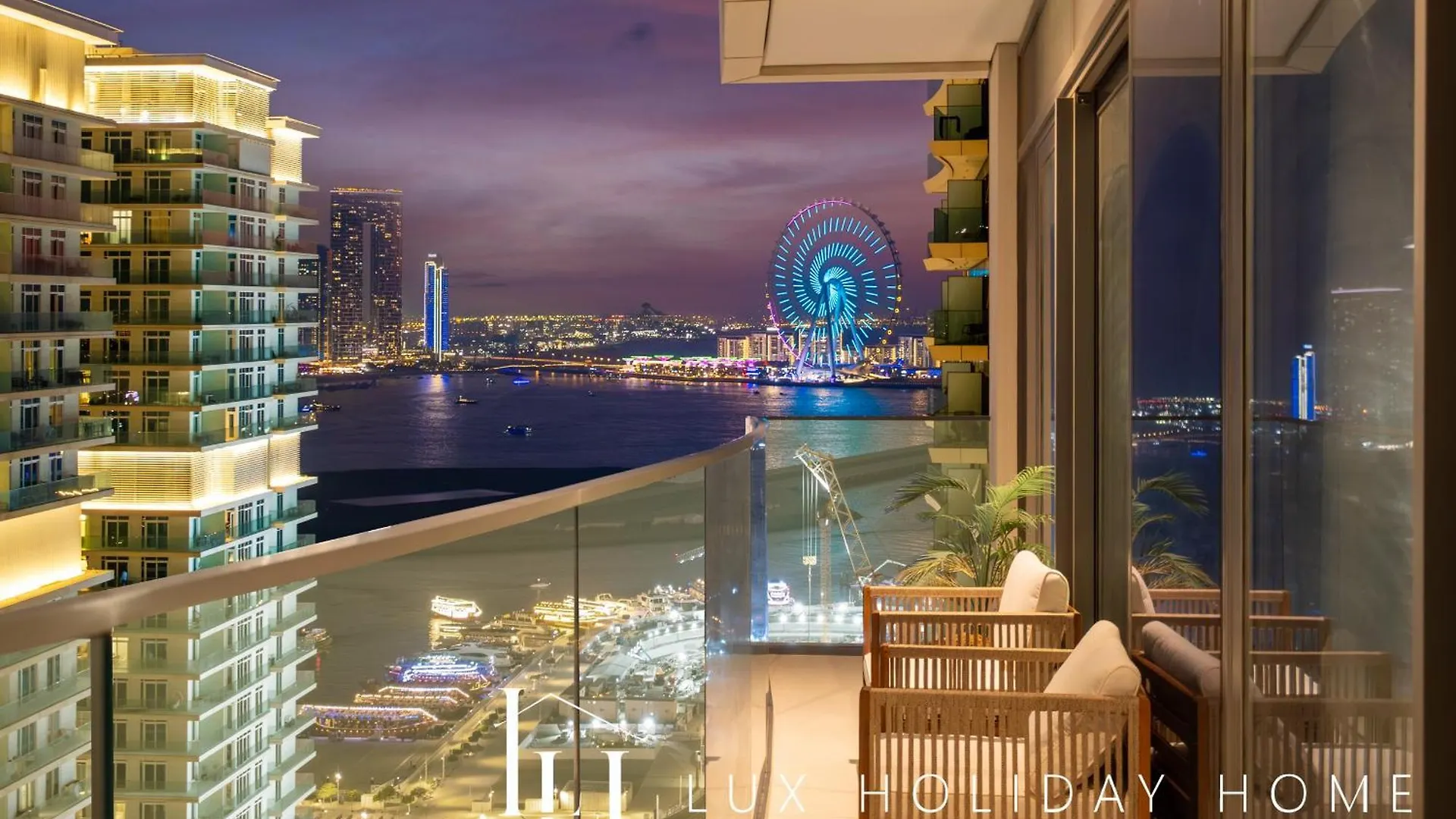 Lux The Beach Vista Dubai Eye View Suite